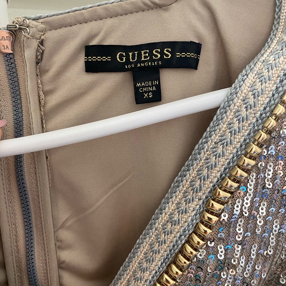 Dress - Picture 5 of 5